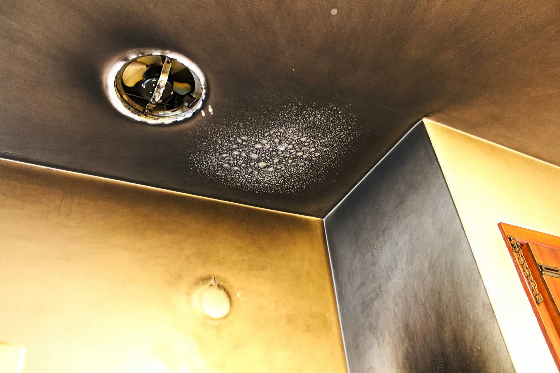 smoke damage, smoke odor removal, fire damage, fire cleanup, house fire